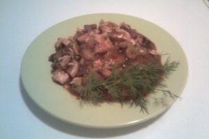 Tocăniţă de ciuperci cu pui