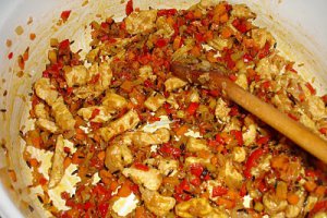 Pui cu orez si pasta de curry