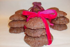 Reteta rapida - Biscuiti cu cacao, portocale si ciocolata