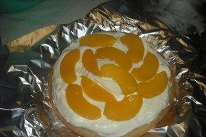 Tort cu piersici