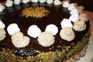 Tort cu ciocolata si nuca  ~nr. 100~
