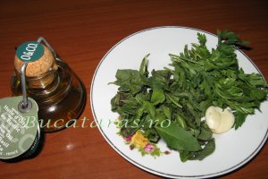 Salata cu tagliatelle in stil italienesc