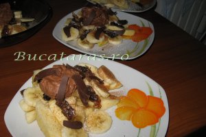 Duet de mere si banane cu crema de ciocolata