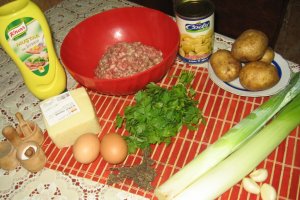 Guguluf aperitiv din carne tocata