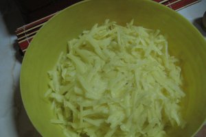 Guguluf aperitiv din carne tocata