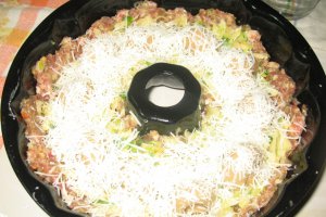 Guguluf aperitiv din carne tocata