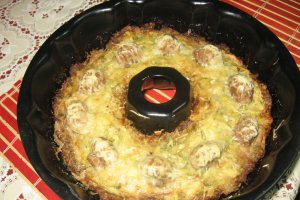 Guguluf aperitiv din carne tocata