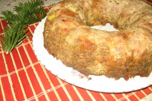 Guguluf aperitiv din carne tocata