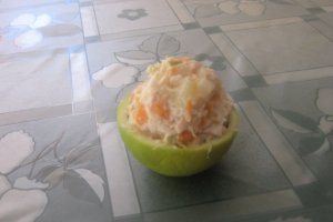 Salata boeuf  in paharele de lamiie