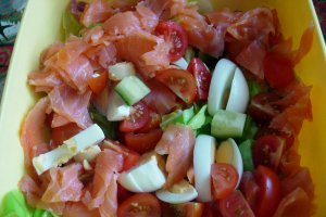 Salata de somon