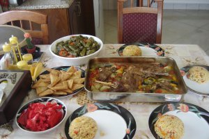 Sambusek cu telemea de oaie si za’atar
