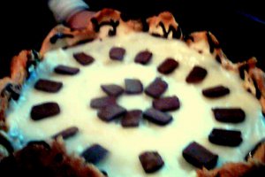 Desert delicios cu blat din bezea