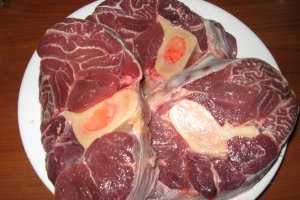Rasol de vită cu legume şi hrean