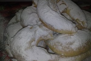 Cornulete cu nuca