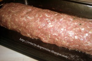 Rulada din carne tocata