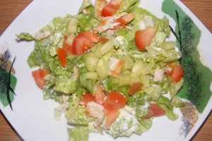 Salata de cruditati cu piept de pui