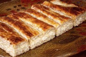 Aperitiv placinta sarata creata