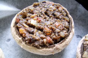 Ciuperci umplute