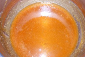 Tort cu mere,caramel si ciocolata