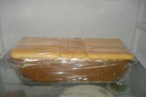 Deliciu cu ciocolata si visine
