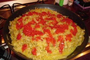 Varza calita , cu "porcarii" la cuptor