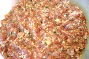 Sarmale in frunze de vita-de-vie (2)