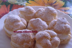 Choux a la creme