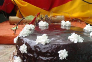 #100 si #1 tort -Tort Amandina  La Multi Ani Tata!