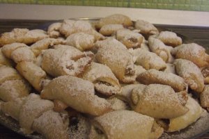 Cornulete cu nuca