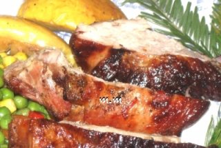 Pulpa de curcan cu mere la cuptor