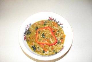 Măncare de mazăre si fasole verde