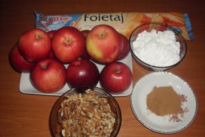 Tarta cu mere