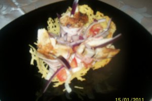 Cosulete de parmesan cu piept de pui si bacon