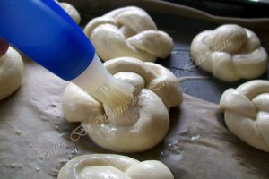 Cum sa faci acasa painici "japoneze",rumene si delicioase?