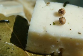 Branza feta marinata