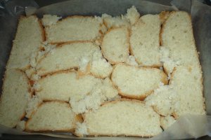 Prăjitură din pâine a la Miha