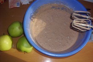 Tort de mere cu cremă de zahăr ars- pentru cel mai bun soţ din lume