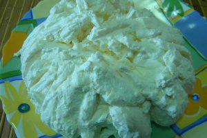Aperitiv cu somon si crema de branza