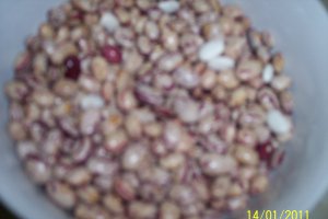 Ciorba de fasole cu afumatura