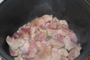Muschi de porc in sos