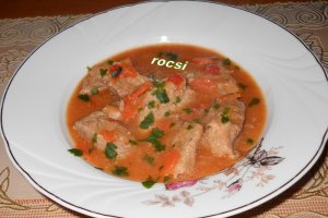 Muschi de porc in sos