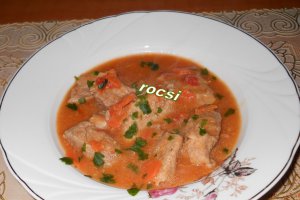 Muschi de porc in sos