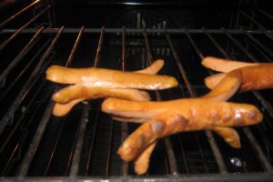 Crenvustei de pui la gratar