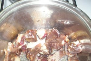 Mancare de varza murata cu carne afumata si carnati
