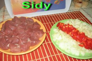 Vitel cu mazare verde