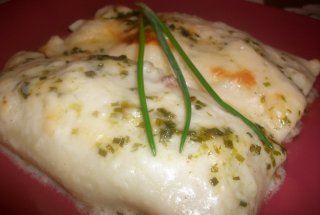 Cannelloni cu carne si sos bechamel