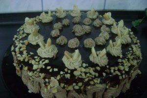 Tort imbatator de ciocolata cu alcool