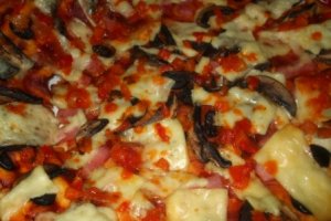 Pizza cu ciuperci