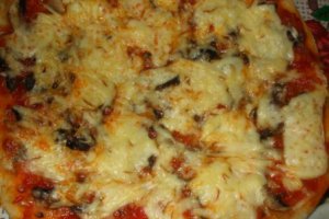 Pizza cu ciuperci