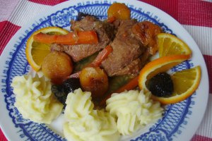 Friptura de porc in sos de fructe  ** 100 **
